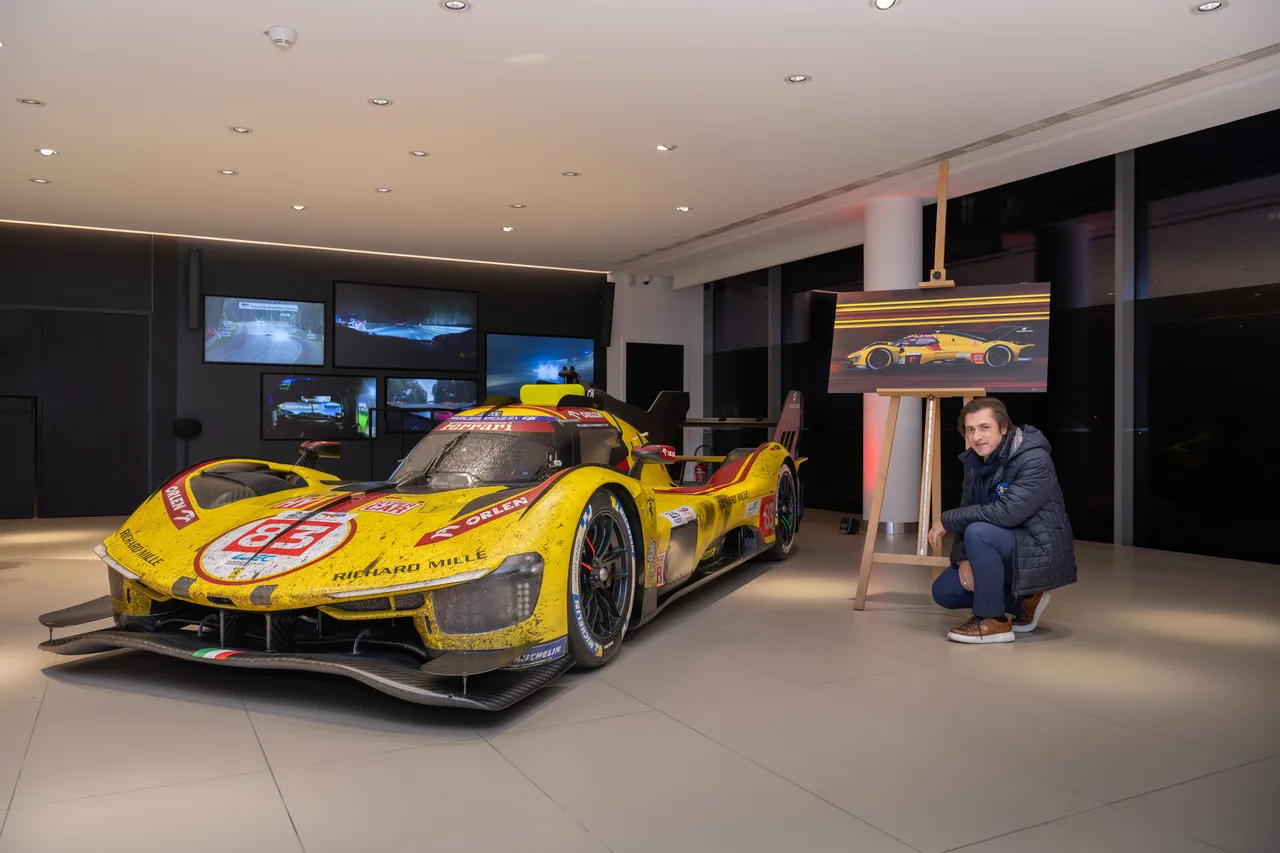 Filardi lors d’un événement automobile